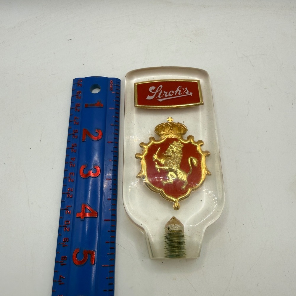 Vintage Strohs Beer Tap Handle Lucite Lion Crest Red Gold Breweriana Bar Decor